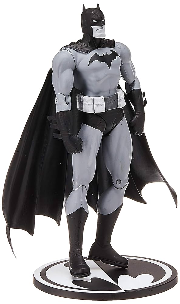 Batman Black & White フィギュア Amazon.com: Entertainment Earth Batman Black and White Hush